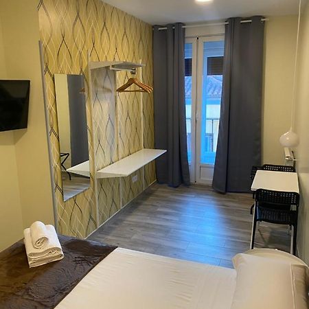 Hostal Alaska مدريد المظهر الخارجي الصورة