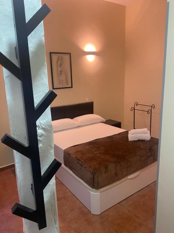 Hostal Alaska مدريد المظهر الخارجي الصورة