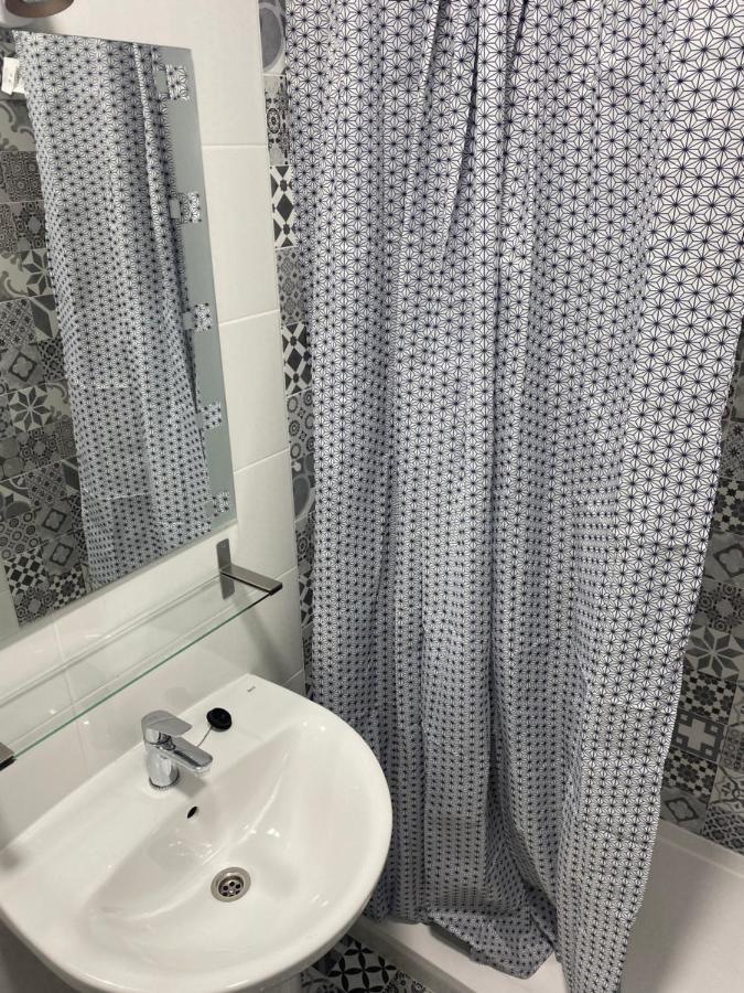 Hostal Alaska مدريد المظهر الخارجي الصورة