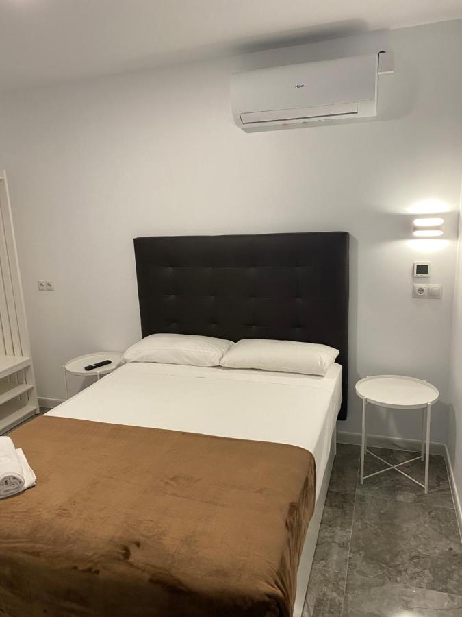 Hostal Alaska مدريد المظهر الخارجي الصورة