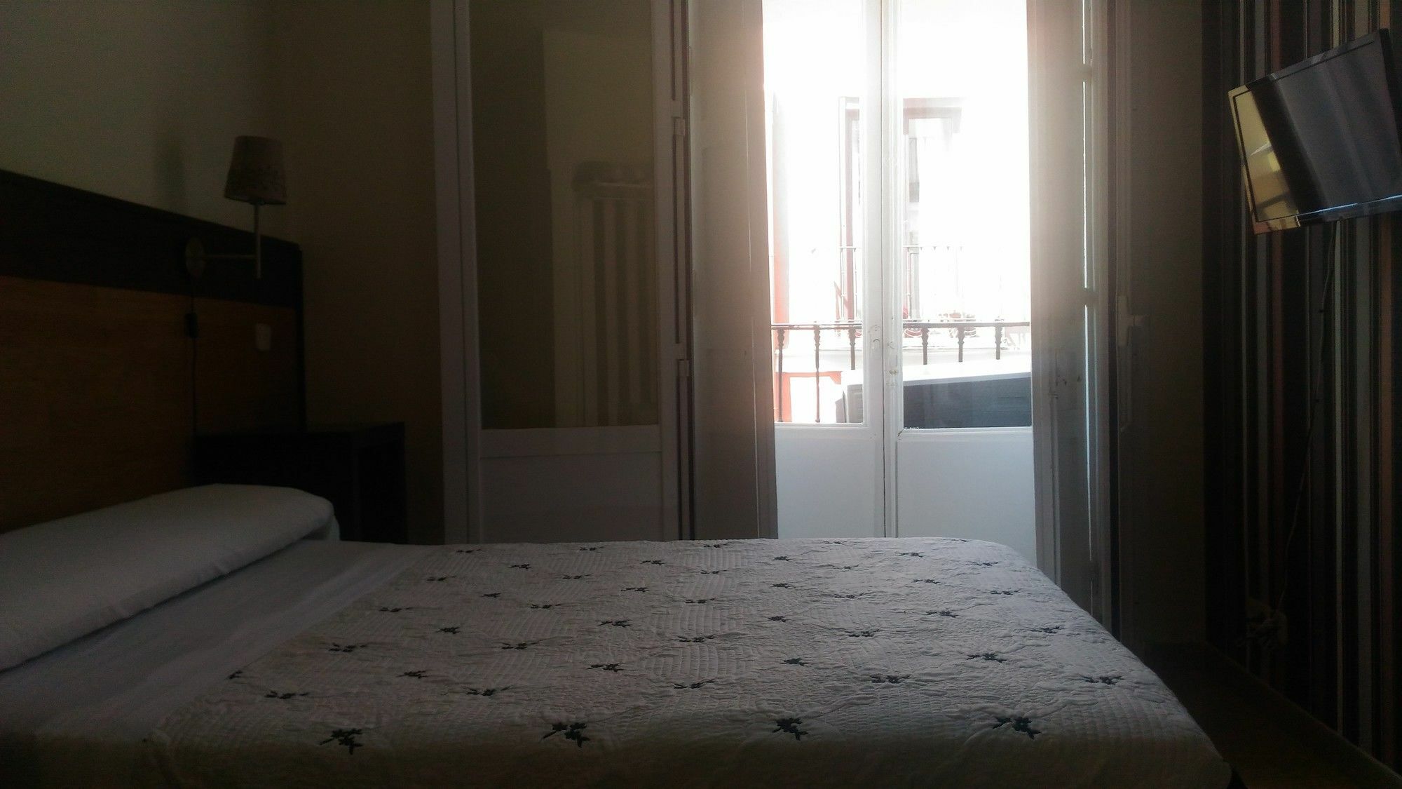 Hostal Alaska مدريد المظهر الخارجي الصورة