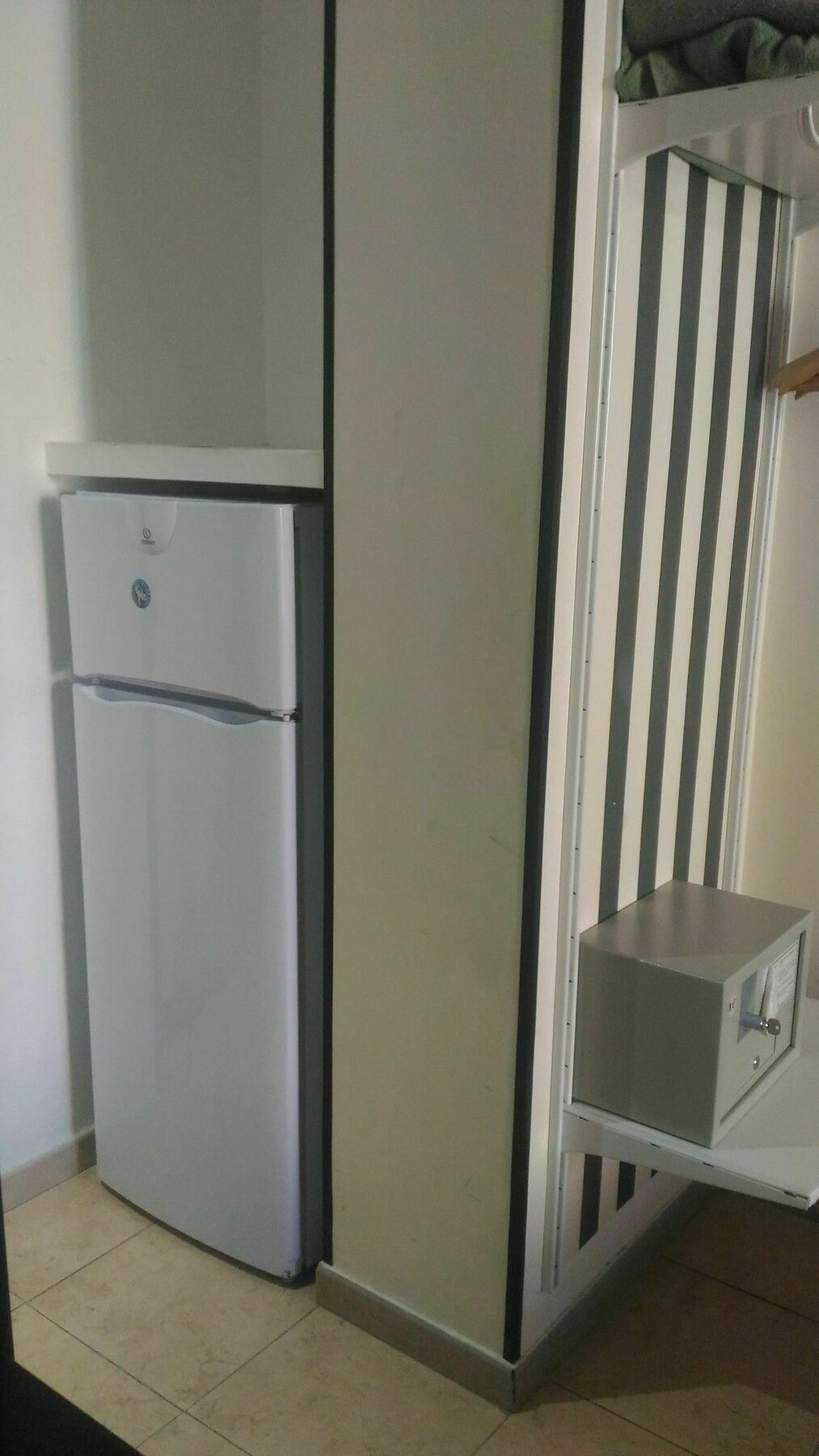 Hostal Alaska مدريد المظهر الخارجي الصورة