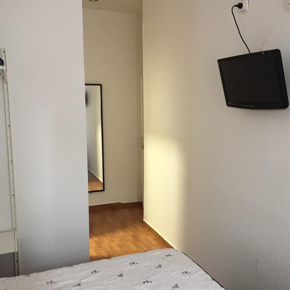 Hostal Alaska مدريد المظهر الخارجي الصورة